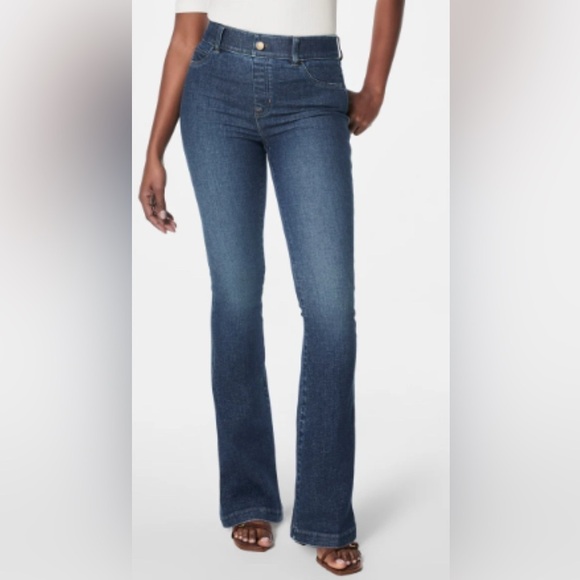 Spanx Shape EveryWear Flare Jeans Authentic Blue - Picture 6 of 12